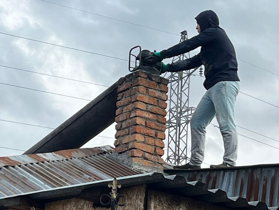 Услуги чистки дымоходов . Цена от 5000т