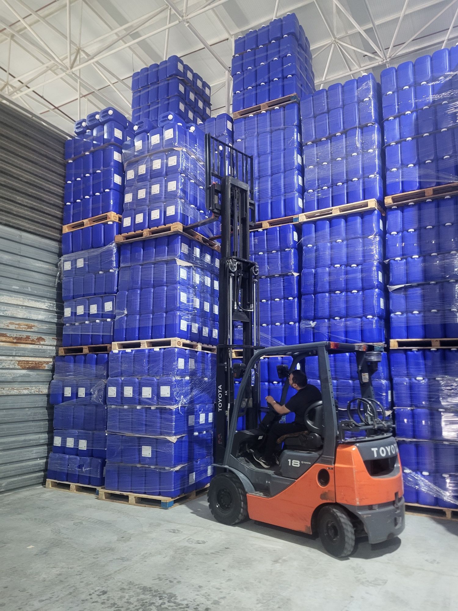 Kanistra optim 13000 somdan 20 litr