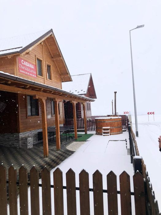 Cabana cu Ciubar de Inchiriat Libera de Sarbatorii