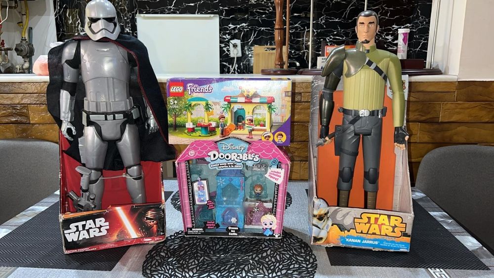 Vind diferite jucarii