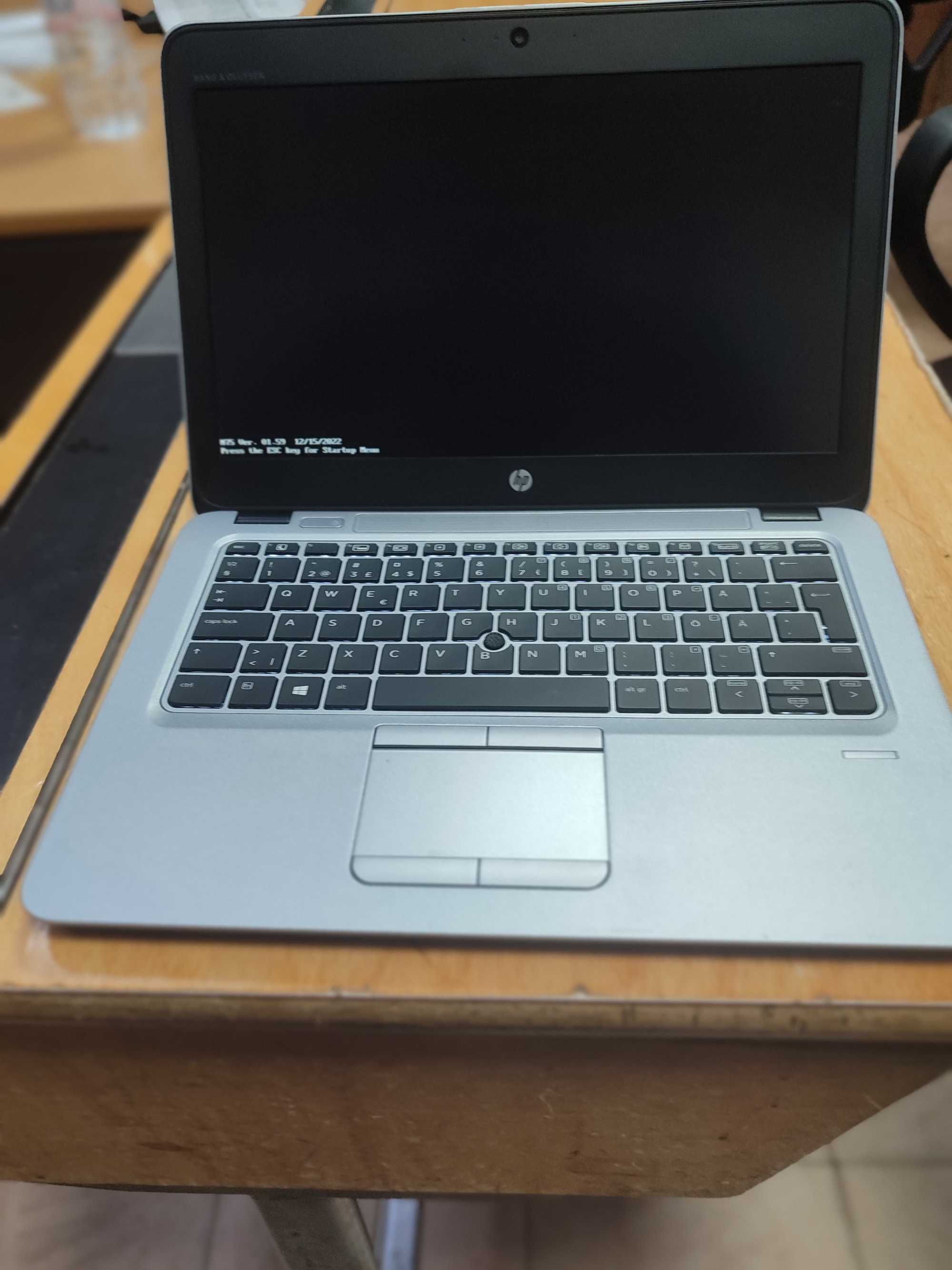 Лаптоп HP Blite Book 820 G3
