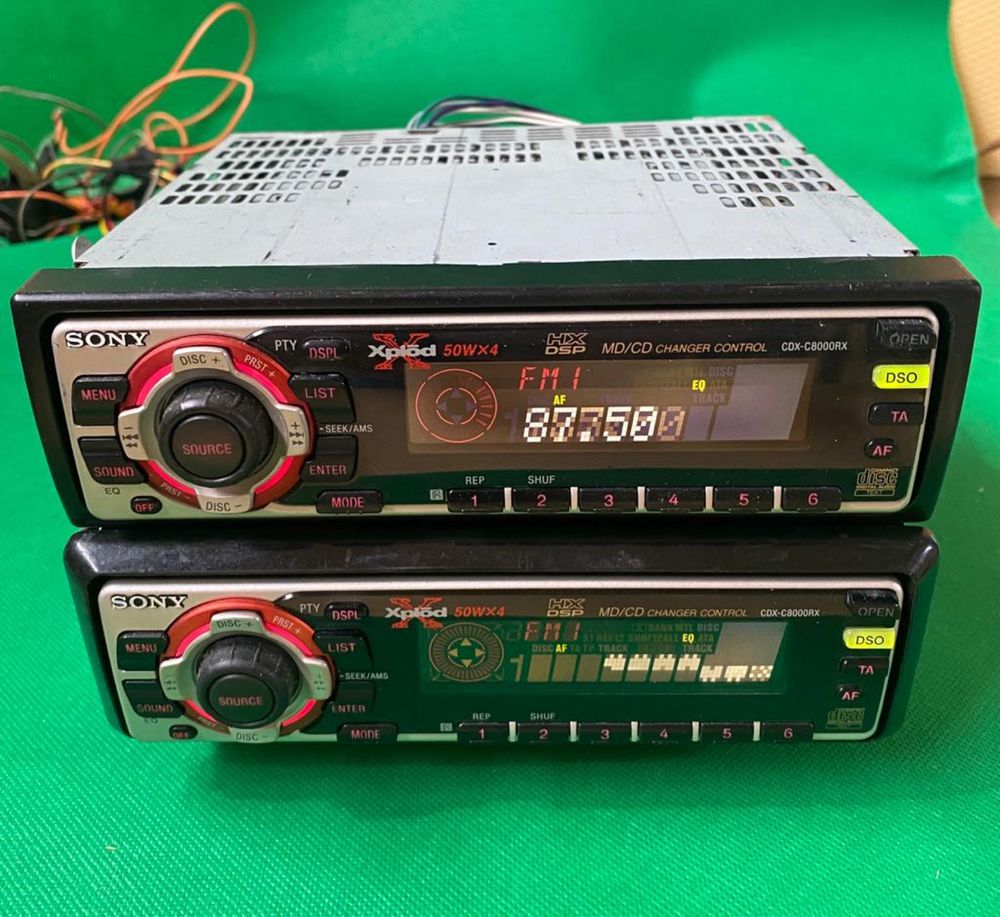 CD player auto Sony Xplod CDX C8000RX Raritati