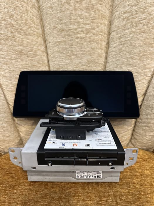 Navigatie BMW Seria 5 G30, G31 : Display / Unitate / Joystick