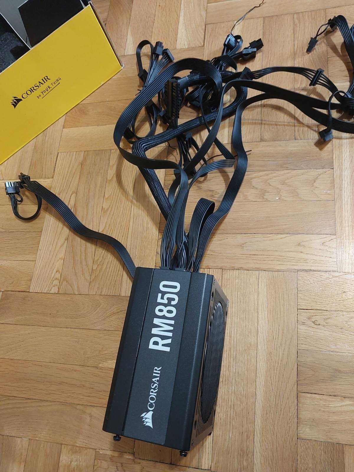 Corsair RM 850 - Black, 80+Gold, 850W