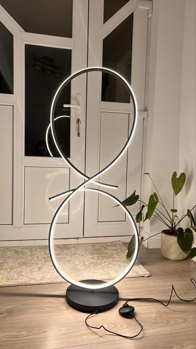 Lampadar Led 2500 lumeni