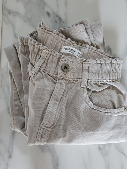 De vânzare blugi Bershka