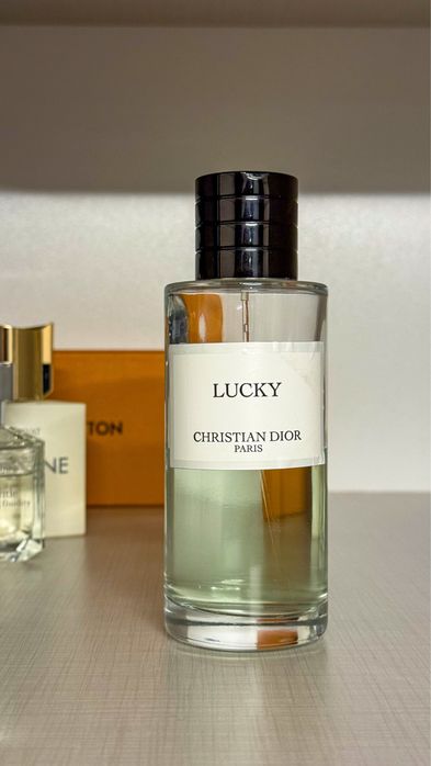 Dior Lucky EDP 65 ml остатъчно количество, с подарък