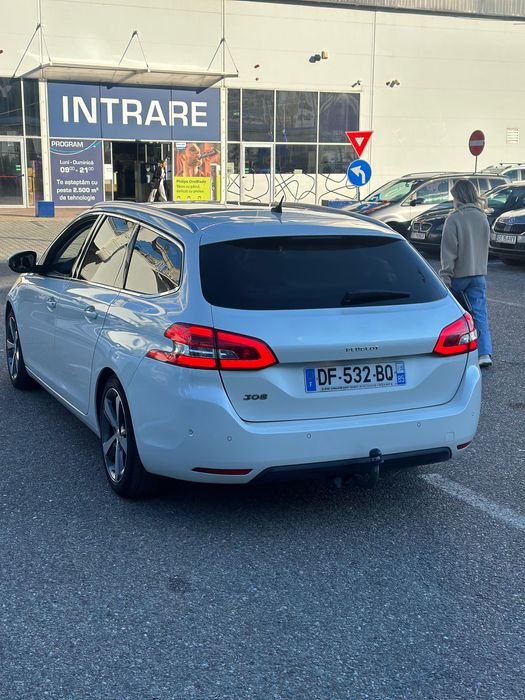 Peugeot 308 SW alb perlat