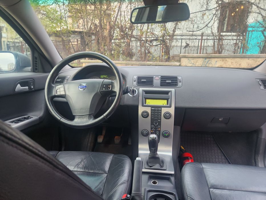 Volvo v50 înmatriculat motor 1.6 diesel