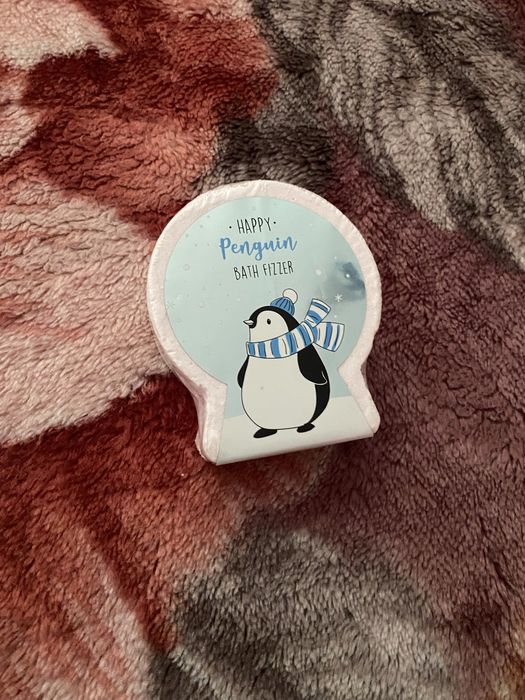 Happy penguin bath fizxer
