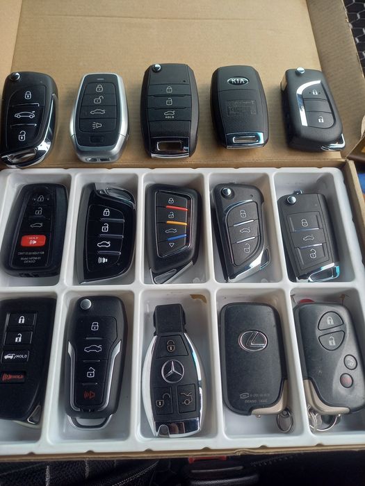Авто ключи,пульты,смарт ключи для Toyota и Lexus. Дубликат ключей