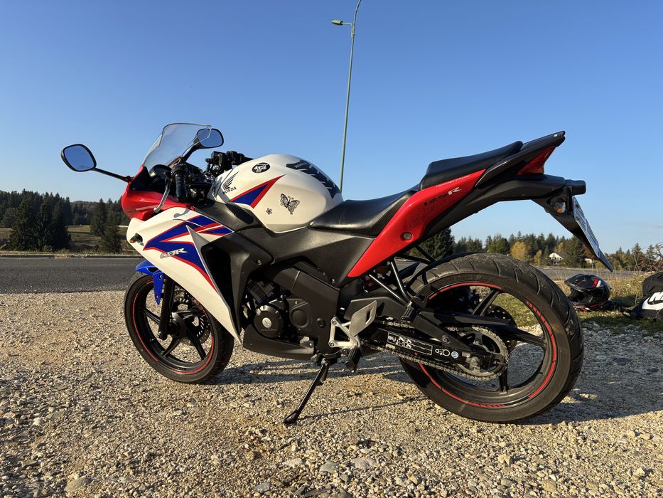Vand Motocicleta Honda CBR125R an 2012