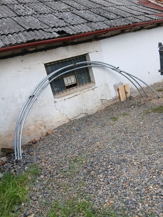 Arcade pt sere solarii preț 120 lei bucata cu deschidere de 4 metri