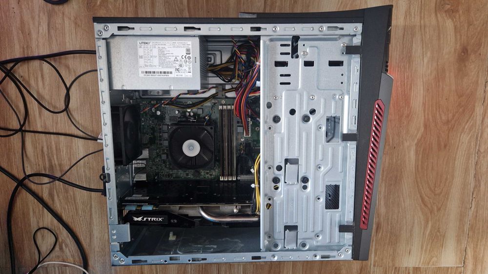 PC ACER AMD Ryzen 5/16GB DDR4/SSD 480GB/GTX 970 4GB/WiFi+BT/W11/800lei