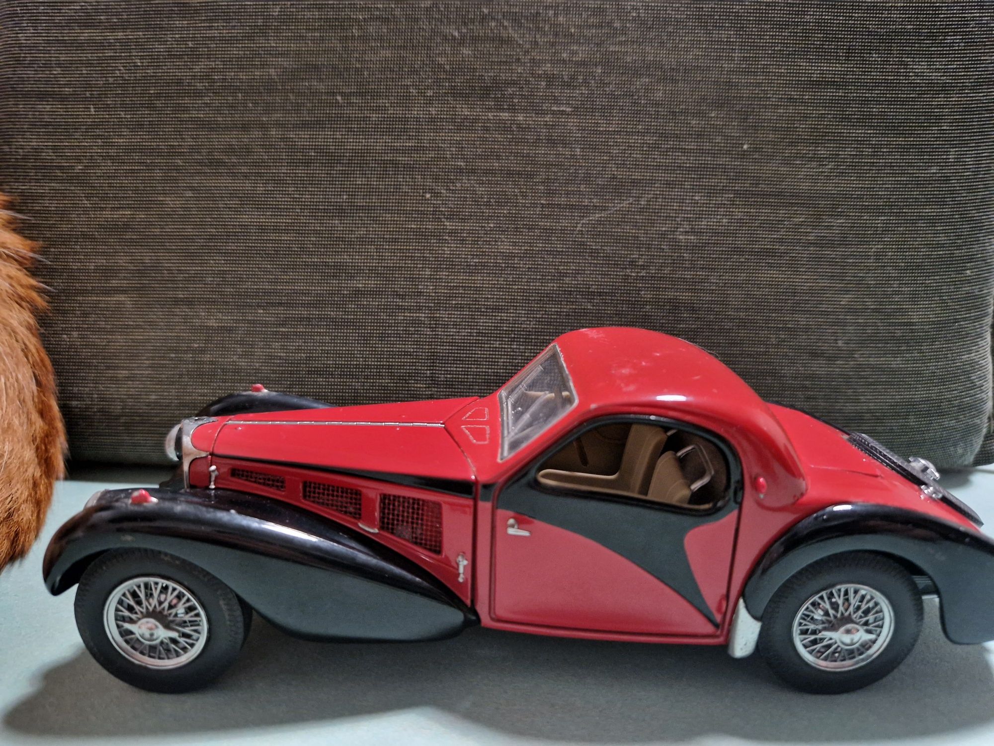 Franklin Mint Bugatti 57 c scara 1/24