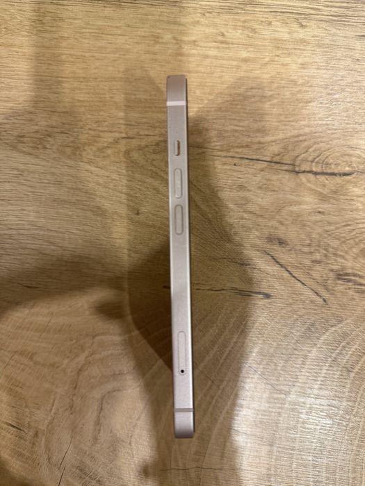 Мобилен телефон Iphone 13 128gb