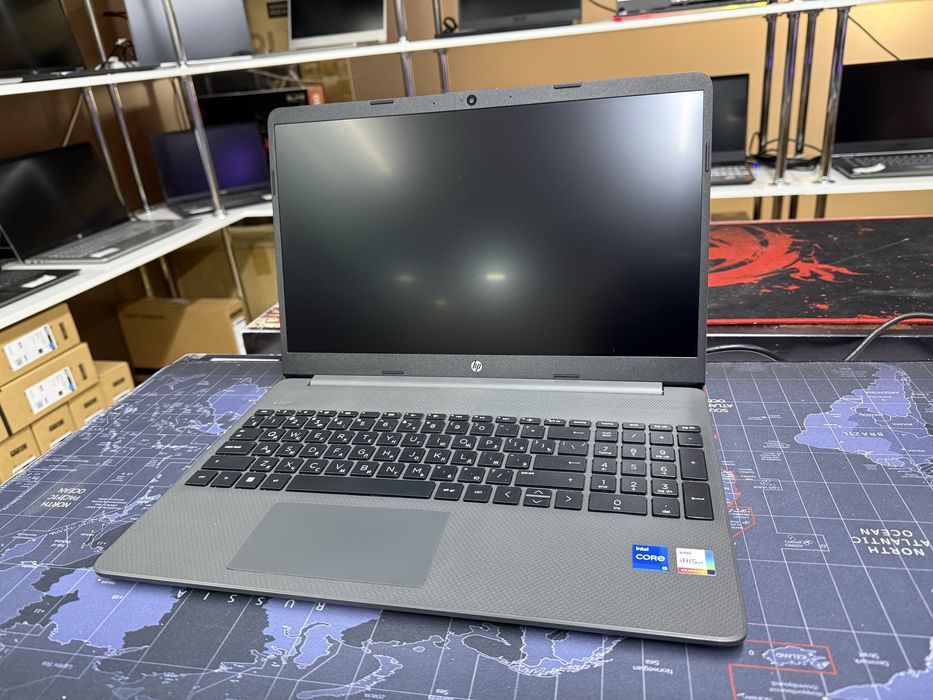 Ноутбук HP Laptop 15 - Core i5-1235U/16Gb/512Gb