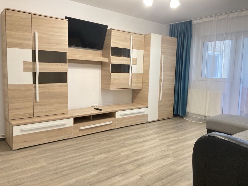 Apartament 2 camere de inchiriat Centrul Civic