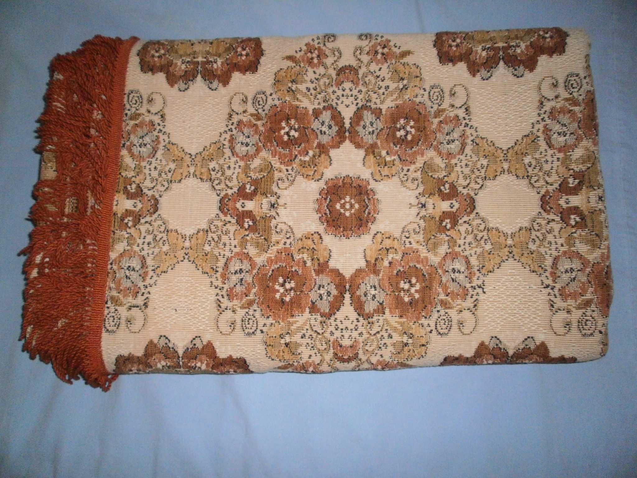 Нови Родопски одеяла и покривка за легло (Дамаска)