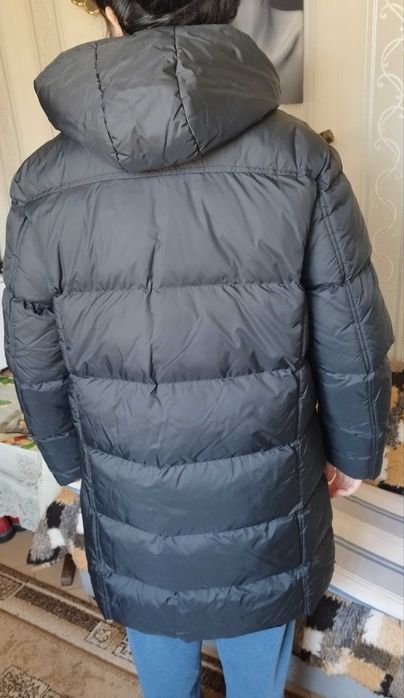 Зимно яке с сваляща се качулка