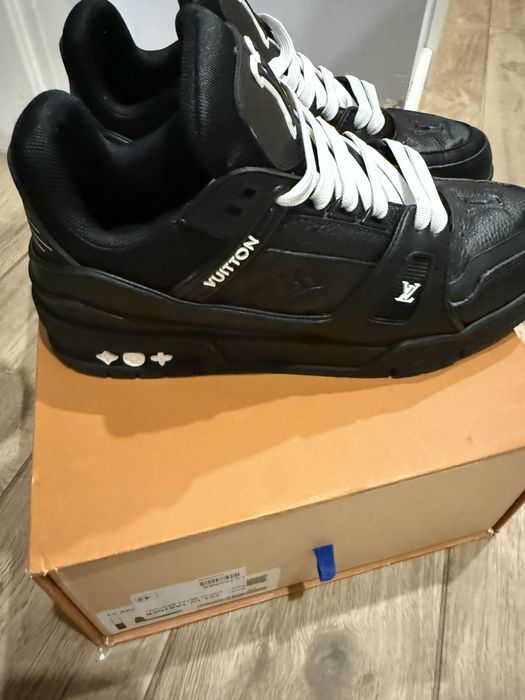 Мъжки обувки Louis Vuitton