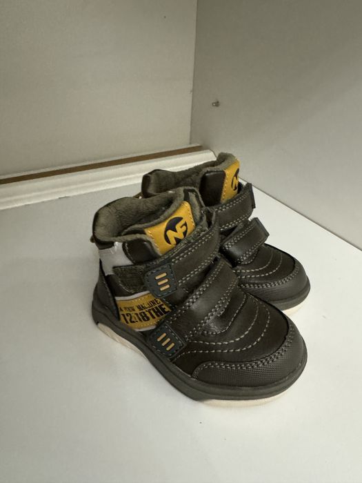 Детские ботинки 20 размер