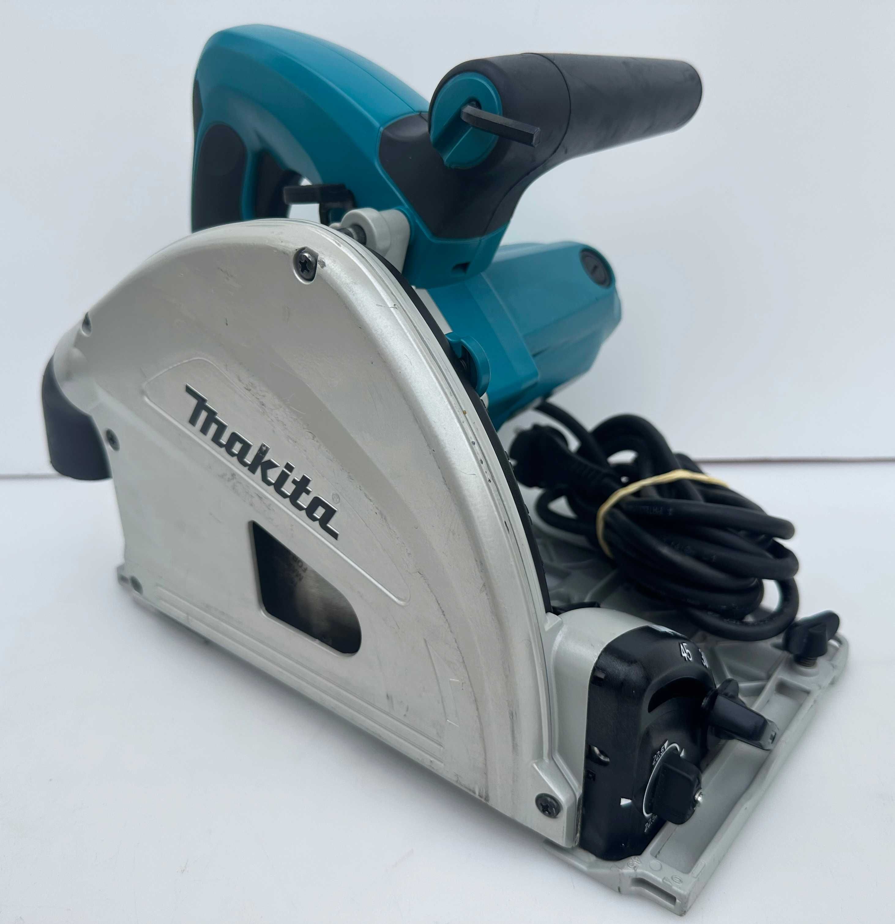 Makita SP6000 - Потапящ циркуляр 1300W перфектен!