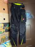 Pantaloni engelbert strauss mar.42 si bocanci uvex 41
