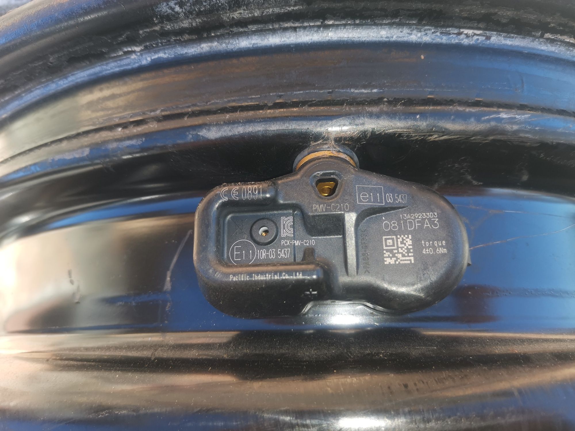 Джанти за Toyota 5x100 R15 с датчици за налягане на гумите