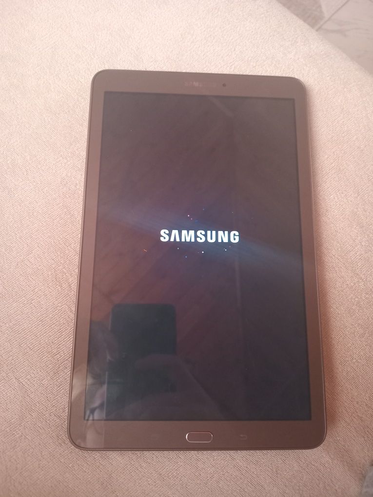 SAMSUNG TAB E Перфектно състояние