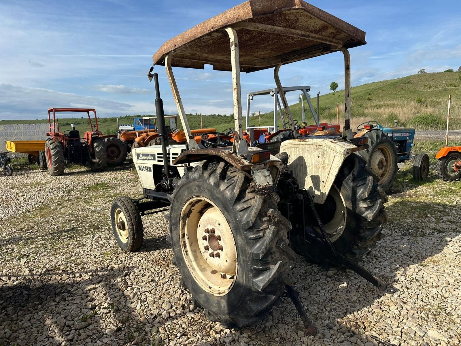 Tractor lamborghini R603B