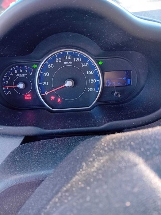 Vand Hyundai I 10 2012