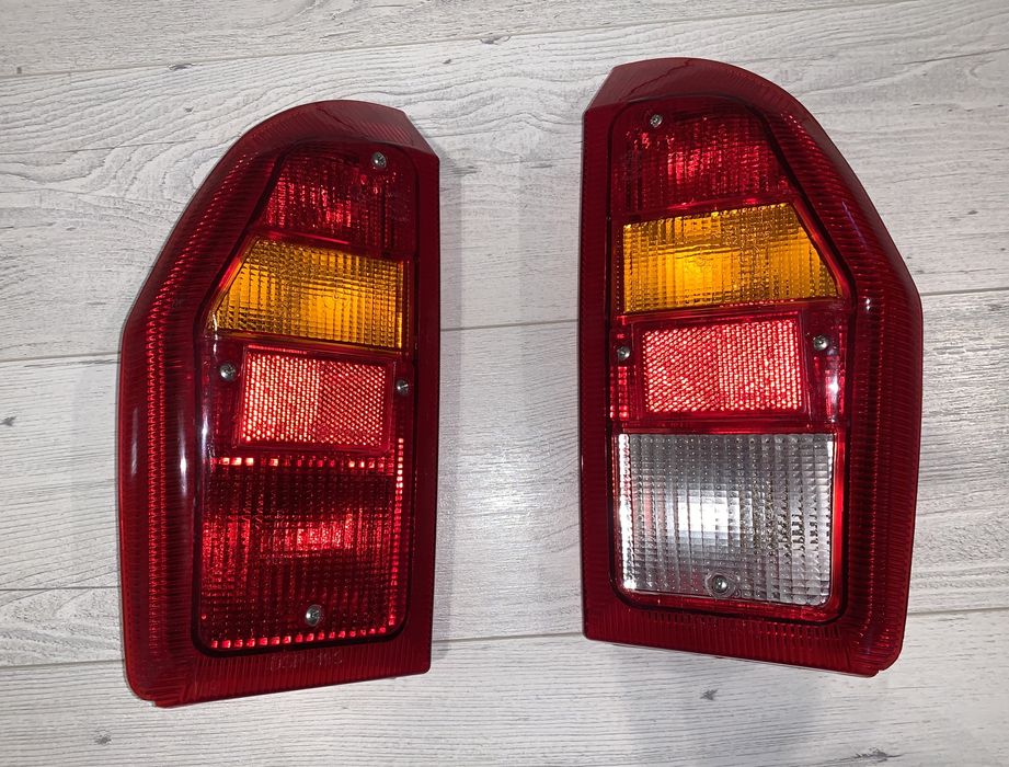 Set Lampi spate Dacia 1310 Break CN4