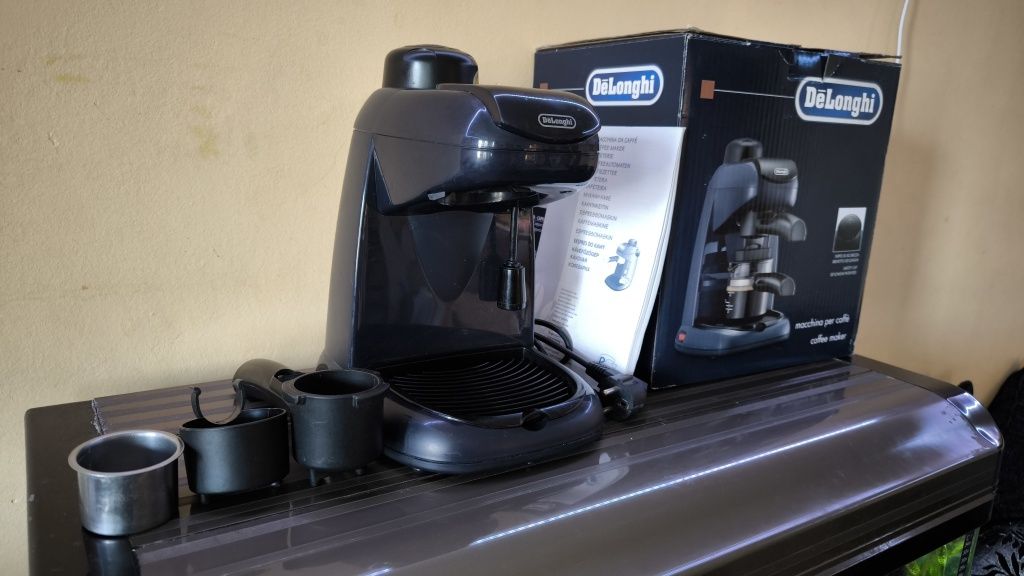 Кафе машина Delonghi EC5