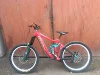 Vând bicicleta Giant faith 1