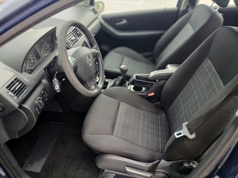 Mercedes Clasa A model 2008 variante auto transport gratuit la domicil