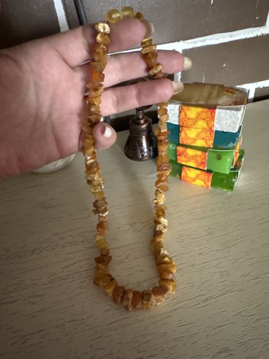 Янтарь натуральный необработанный