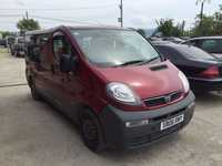 Dezmembrez opel vivaro 1,9 cdti