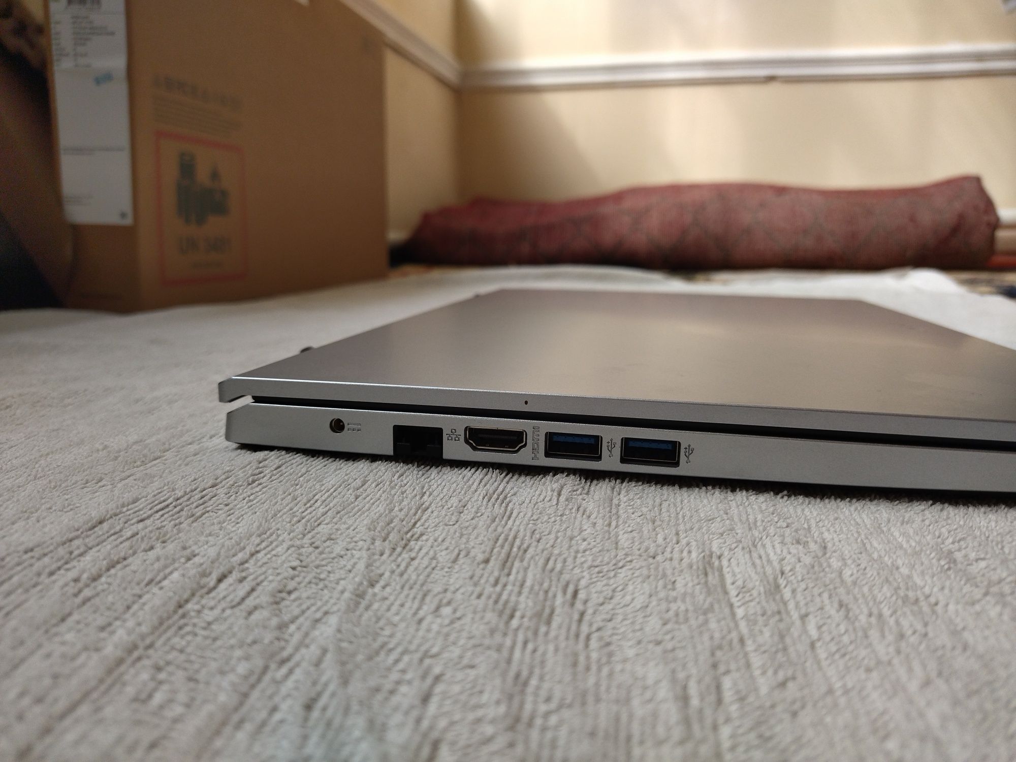 Asus aspire 3 yengi