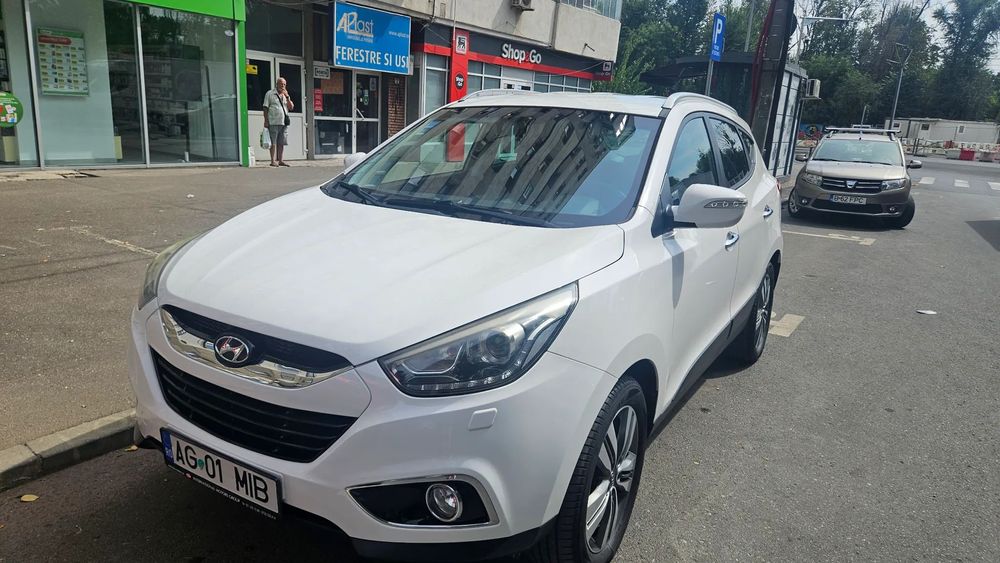 Hyundai ix35 Hyundai ix35, 166 CP, 4WD 10500 eur, usor negociabil