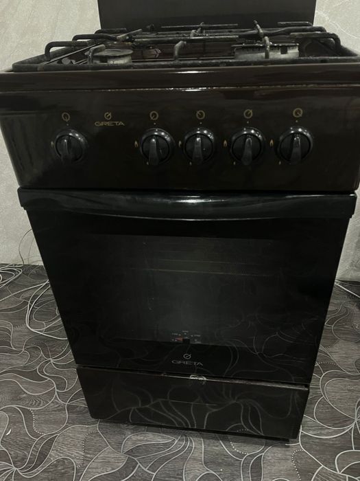 Продам газовую плиту