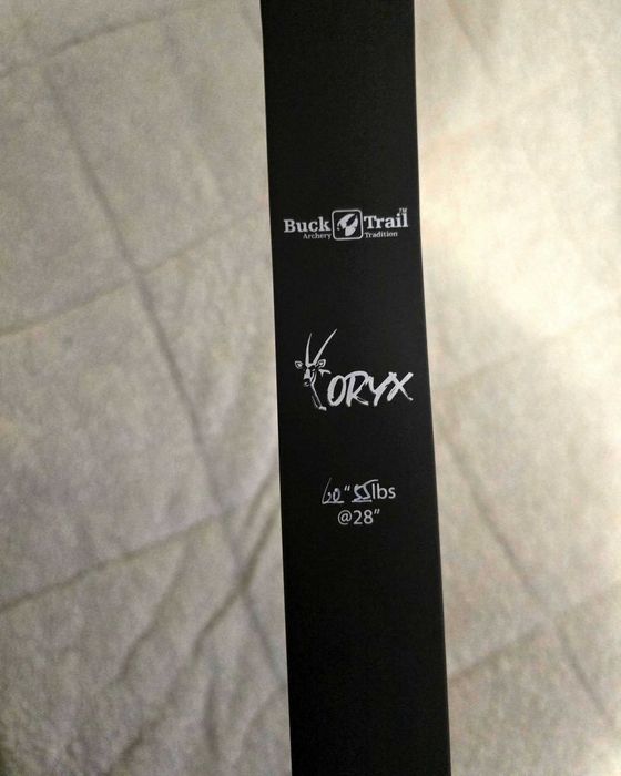 Arc vanatoare si target