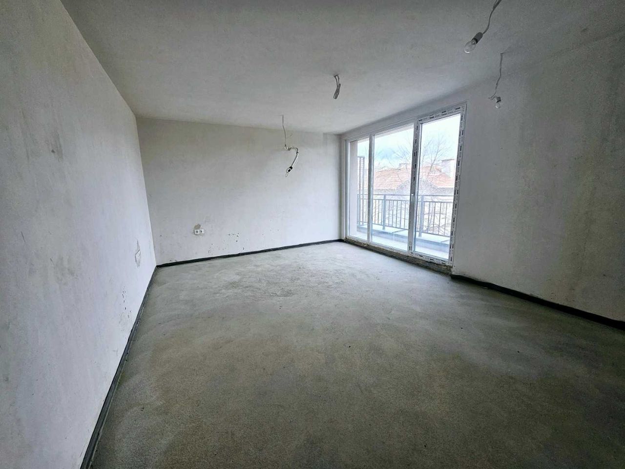 Продава се Двустаен апартамент в София, Център - 70 кв.м за 2500 €/кв.м - Снимка #5