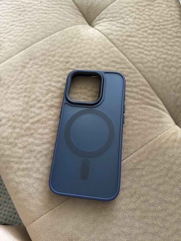 Кейсове за iphone 15 pro и iphone 13
