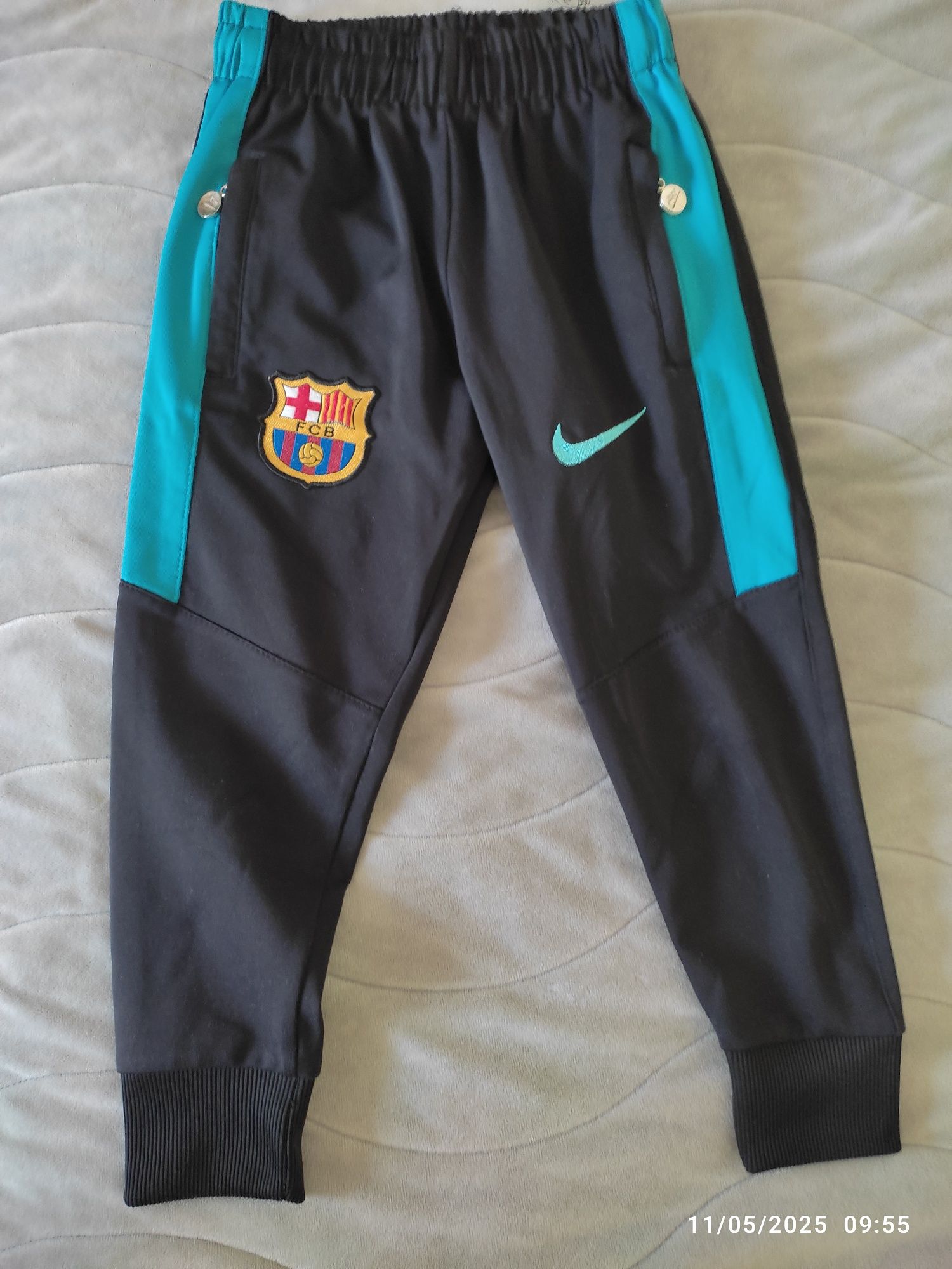 Оригинален спортен екип на Nike