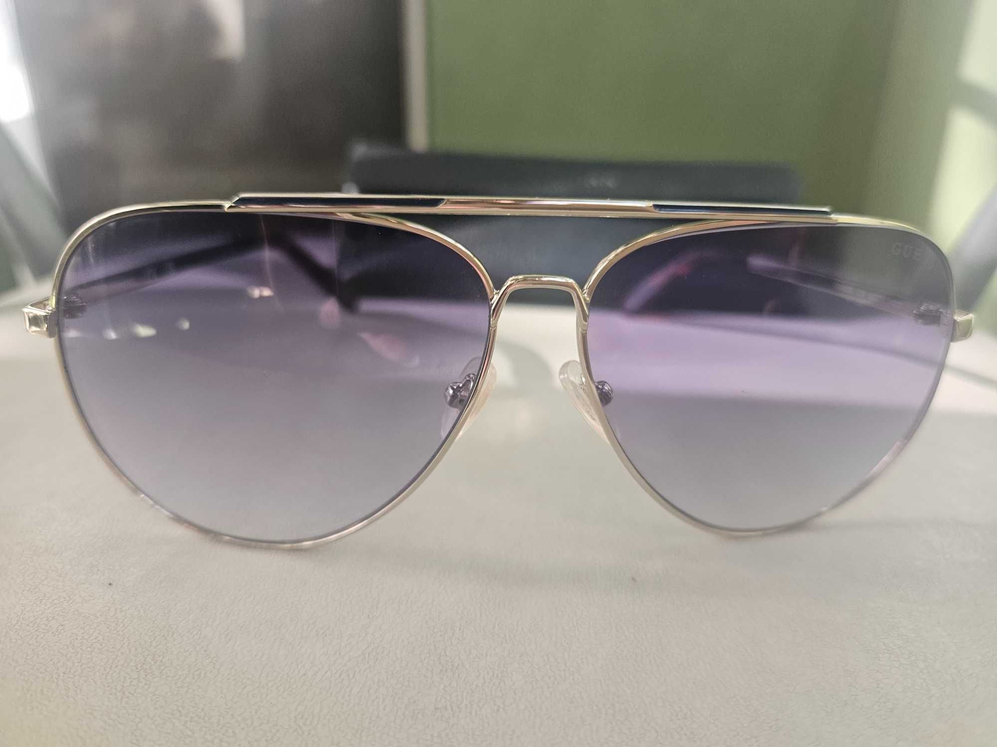 Оригинални слънчеви очила Guess