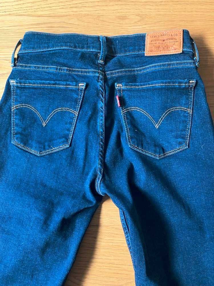 Дънки Levi's® 710 Super Skinny Women's Jeans- Нови, размер 25