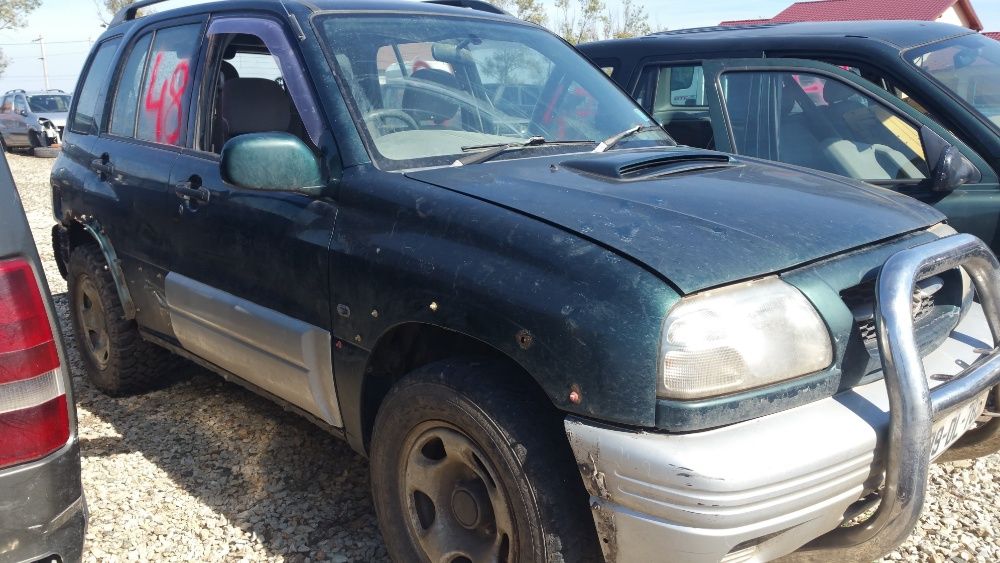 Dezmembrez Suzuki Grand Vitara