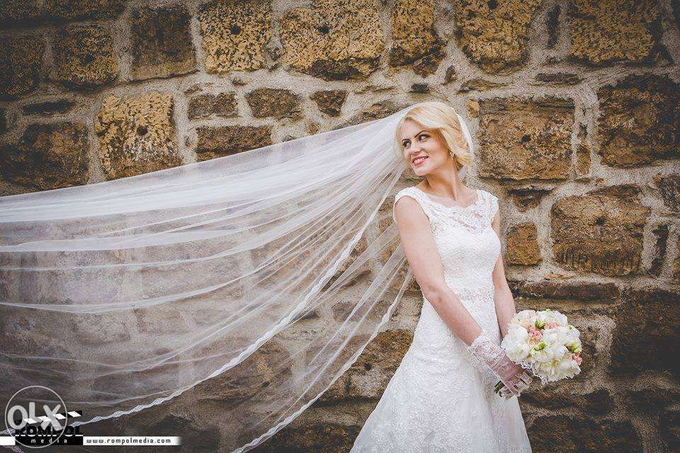 Vand rochie mireasa DELICATE-Voal CADOU