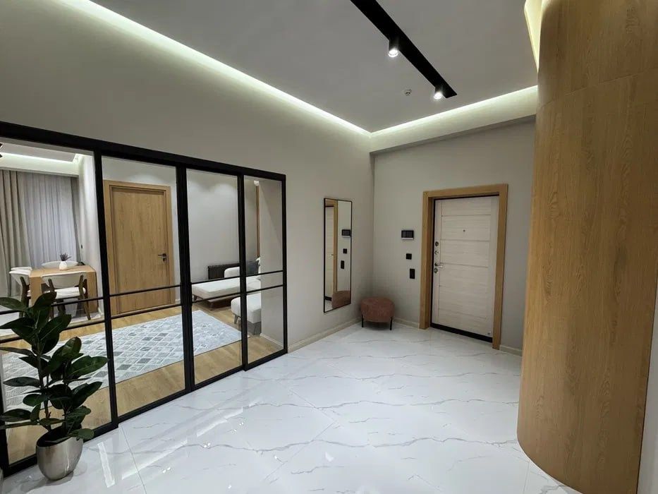 Сдаётся Шикарная Квартира В Центре Города 817*